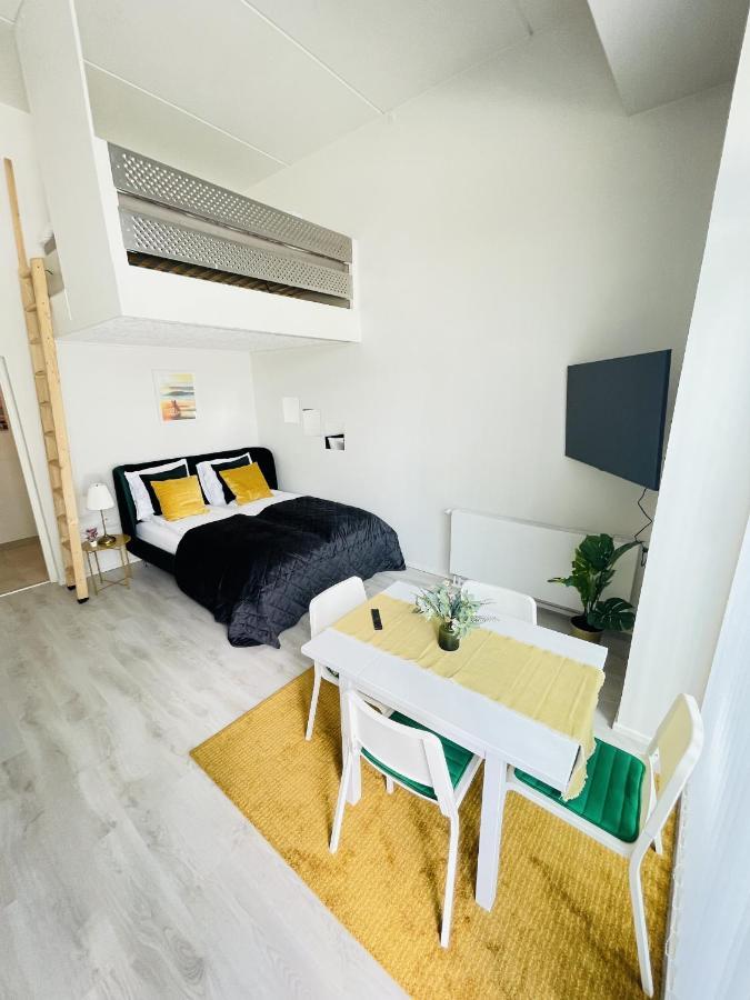 Aday - Harbor Groundfloor Own Entrance - Studio Ålborg Exteriör bild